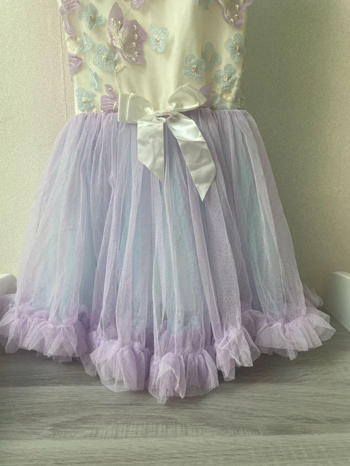 Robe de fête chic lilas à motif papillon en relief bb 3 ans - photo numéro 2