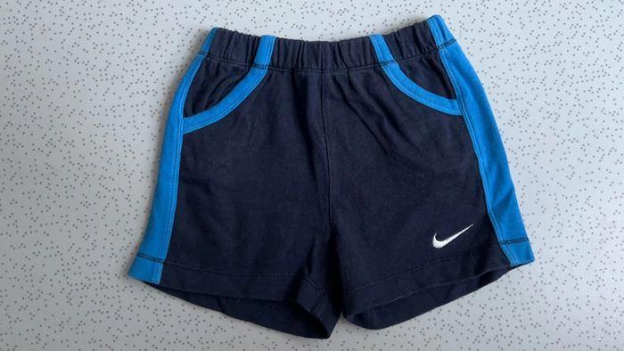 Short Nike 9/12 mois - photo numéro 1