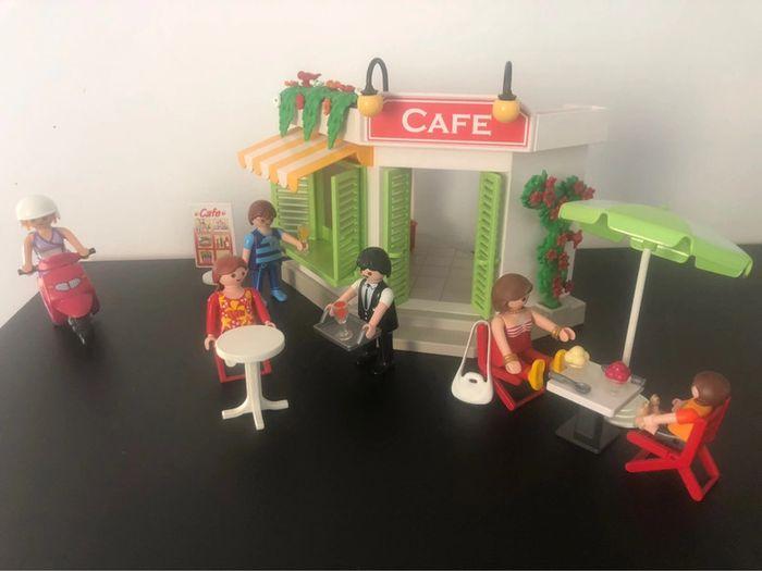 Café playmobil - photo numéro 1