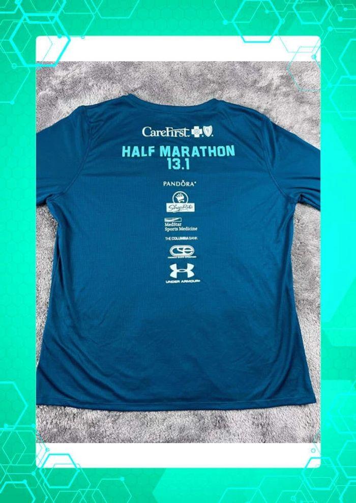 👕 T-shirt Manche Longue de sport Under Armour Baltimore Running Festival Bleu Marine Taille XL 👕 - photo numéro 2