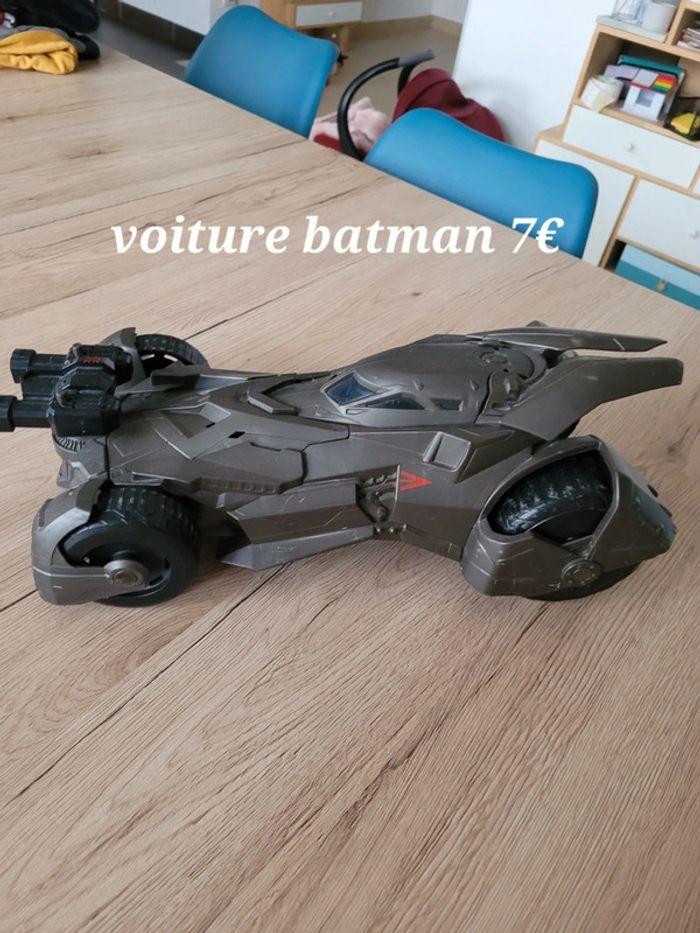 Voiture batman - photo numéro 1