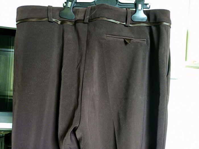 Pantalon marque "L De La Vega" taille 4 - photo numéro 4