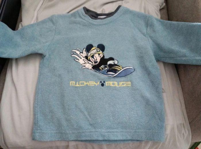 Pull Disney 3 ans - photo numéro 1