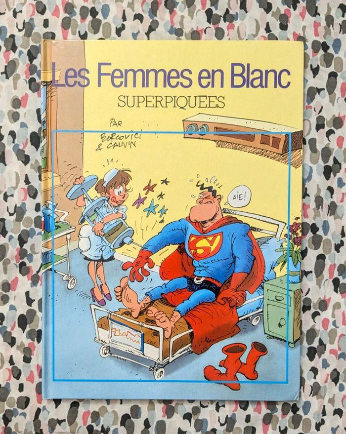 Les femmes en blancs - superiquées - photo numéro 1