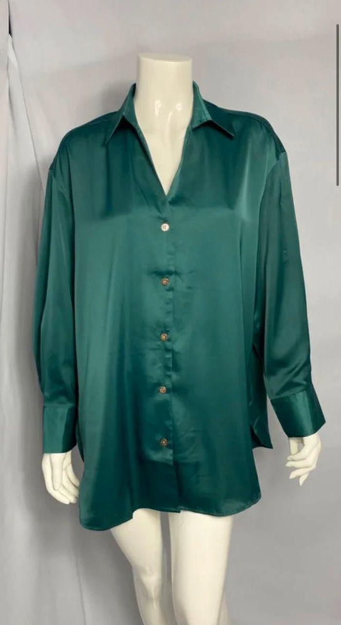 Chemise longue asymétrique vert émeraude - photo numéro 1