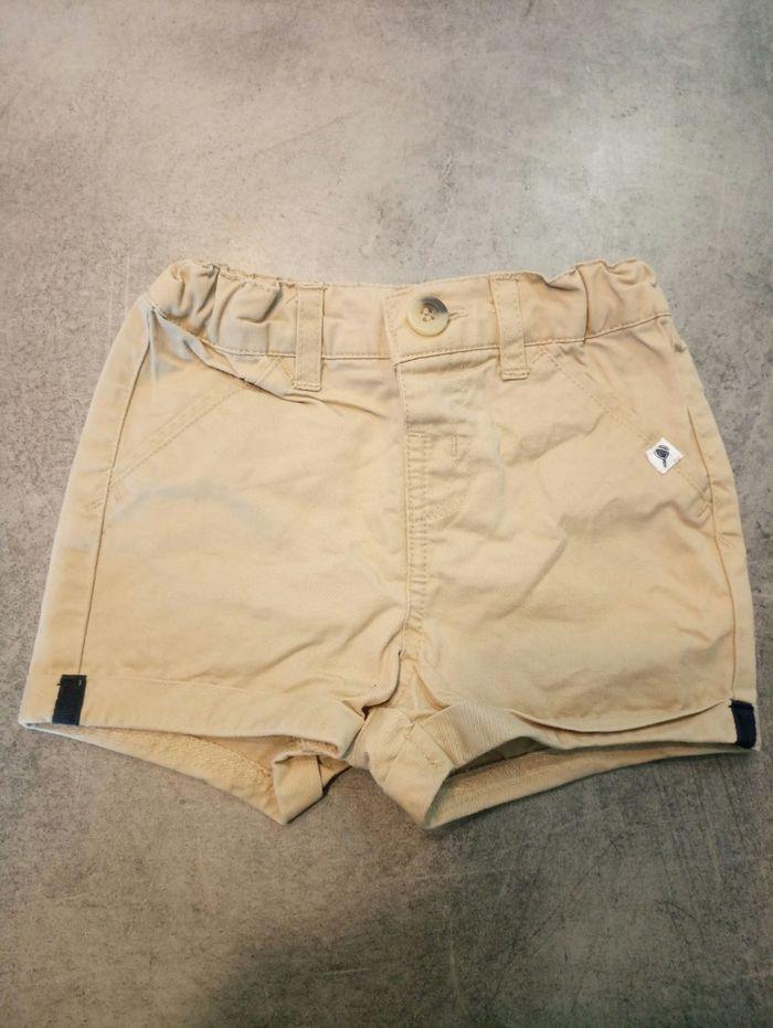 2 short taille 9 mois - photo numéro 3