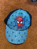 Casquette spider man