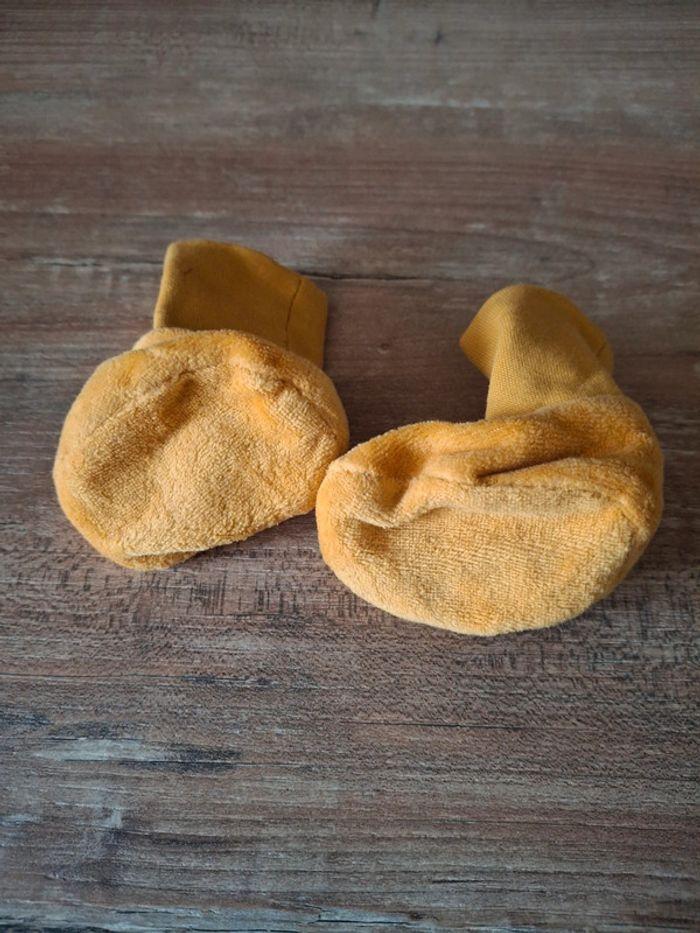 Chaussons bébé - photo numéro 2