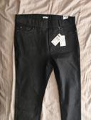 Pantalon jegging sans bouton ni fermeture éclair femme neuf avec étiquette jamais mis taille 48