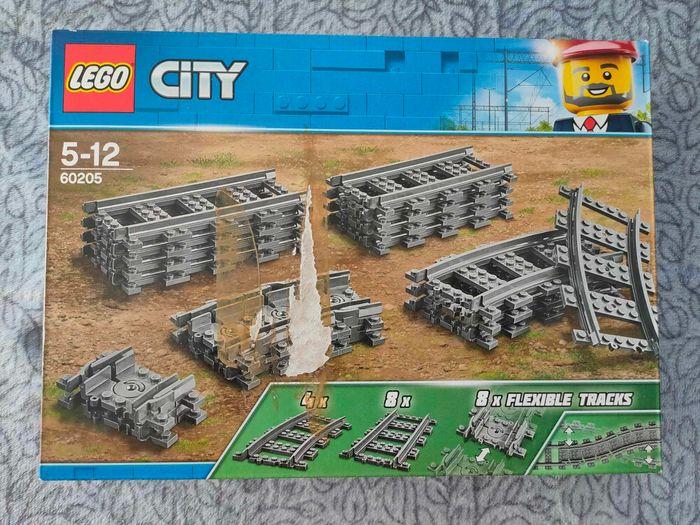 Lego City - Pack de rails - 60205 - ok - photo numéro 1