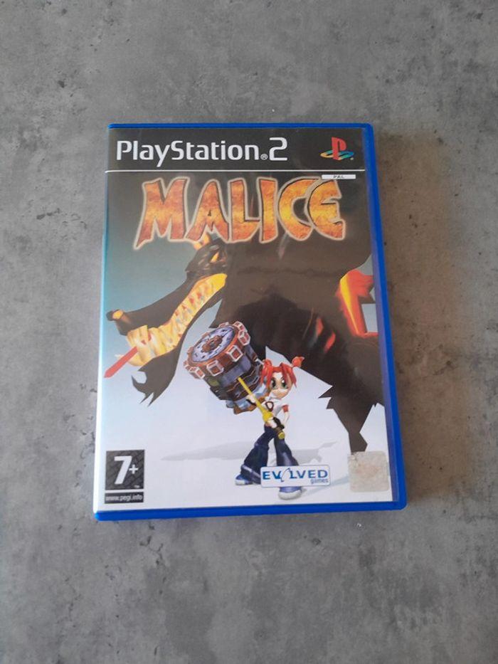 Jeu PlayStation 2 Malice Complet - photo numéro 1