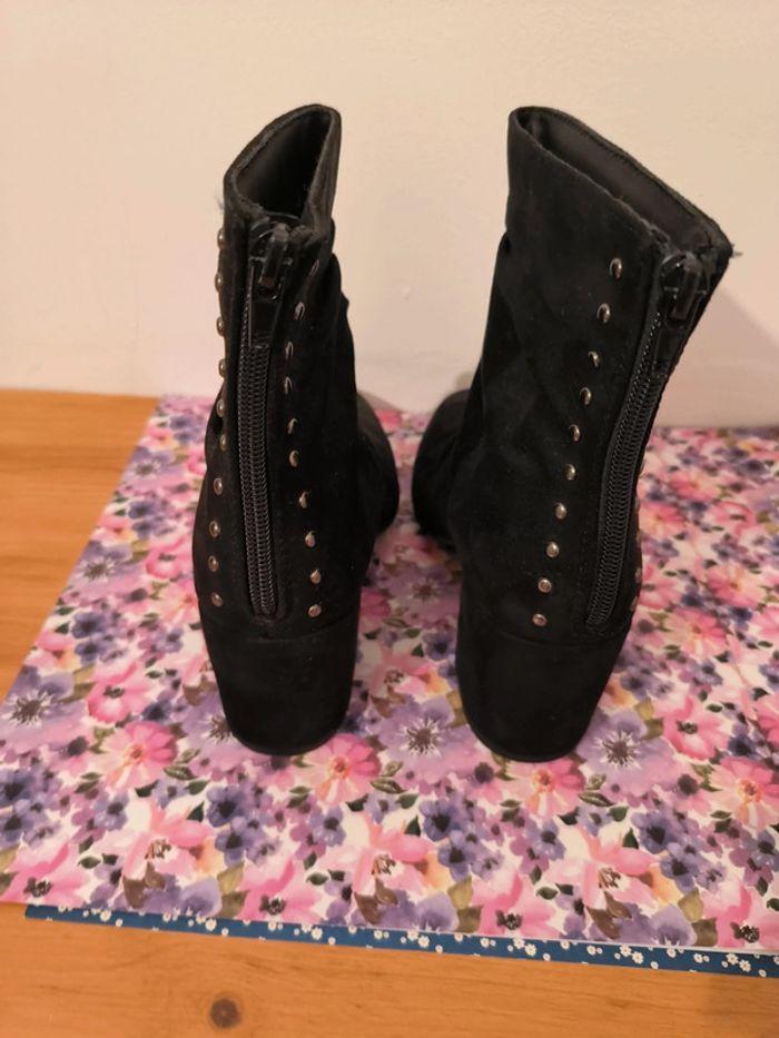 Bottines noires - photo numéro 3