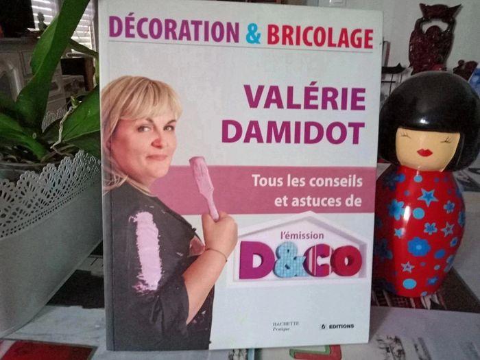 Livre de décoration et de bricolage neuf acheté 18€ - photo numéro 1