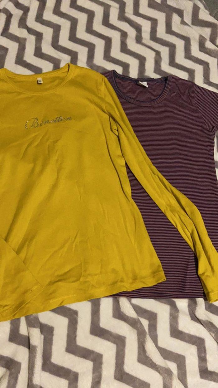 Lot de 2 t-shirts manches longues, petit bateau et Benetton fille 12 ans - photo numéro 1