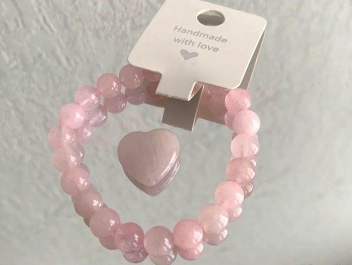 Bracelet quartz rose et son petit coeur - photo numéro 3