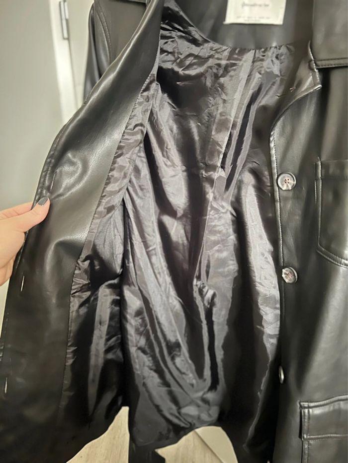 Veste chemise simili cuir stradivarius taille S - photo numéro 11