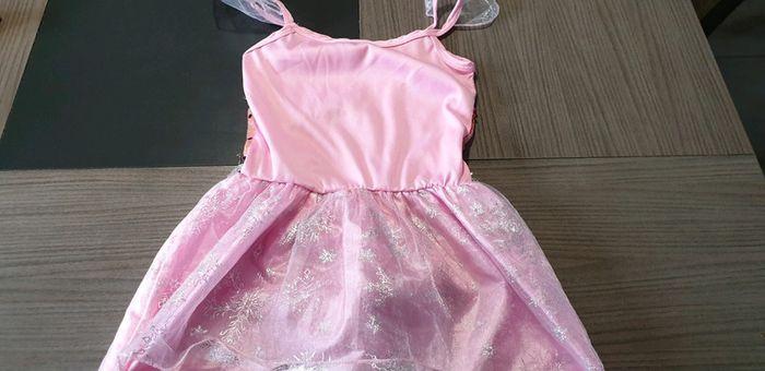 Robe princesse taille 5/7 ans - photo numéro 6