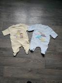 Lot de 2 pyjamas velours taille 1 mois bon état Kitchoun