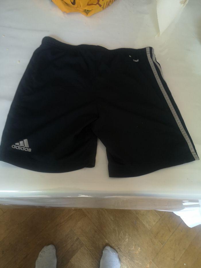 Short de l'OM bleu marine adidas - photo numéro 3