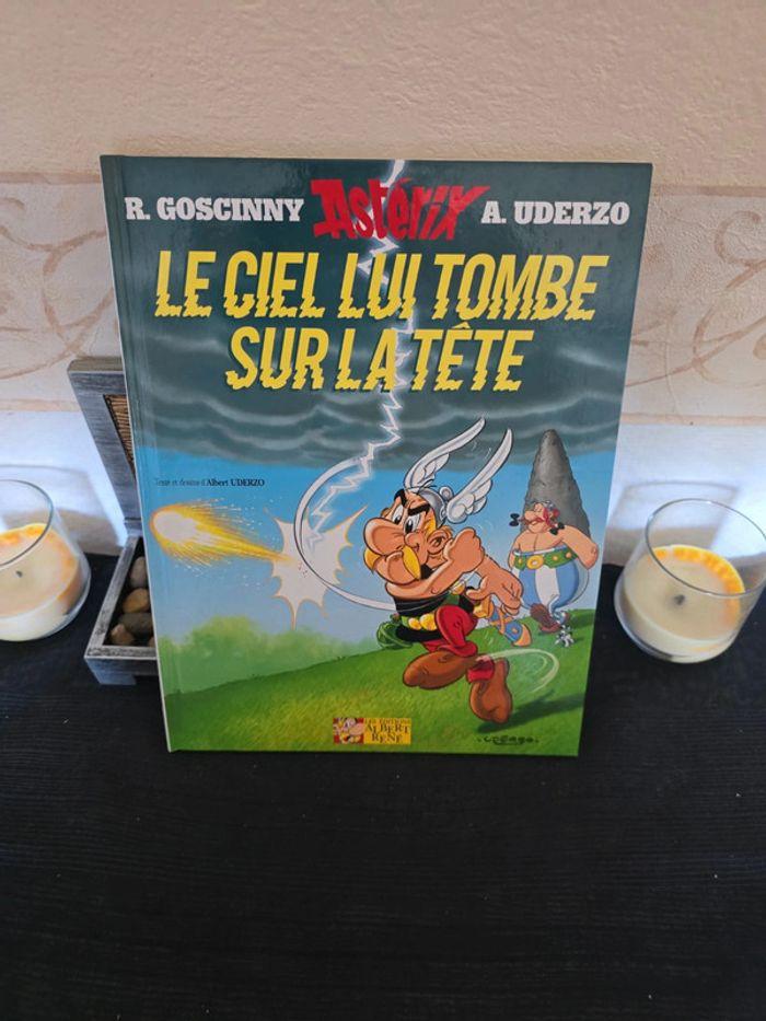 Asterix Le Devin 1995 Le Ciel Lui Tombe Sur La Tête 2005 - photo numéro 3