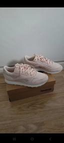 Baskets Reebok P38,5