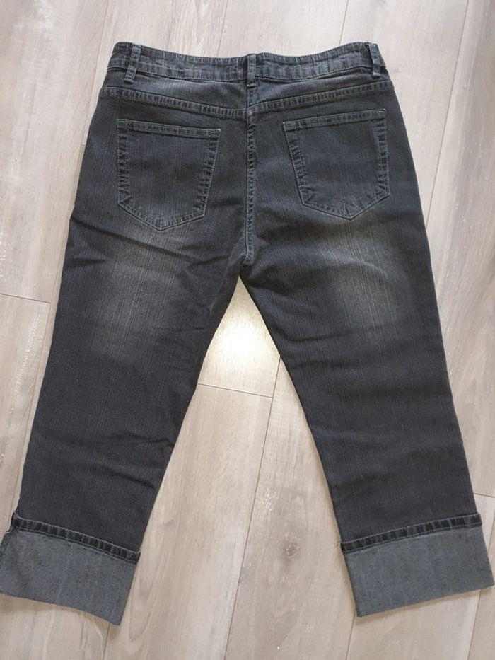 Pantacourt Jeans taille 44 - photo numéro 3