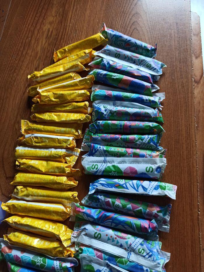 Lot de 68 tampax + boîte de rangement - photo numéro 4