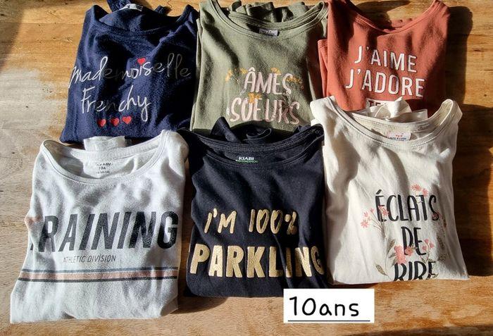 Lot teeshirts 10 ans - photo numéro 1