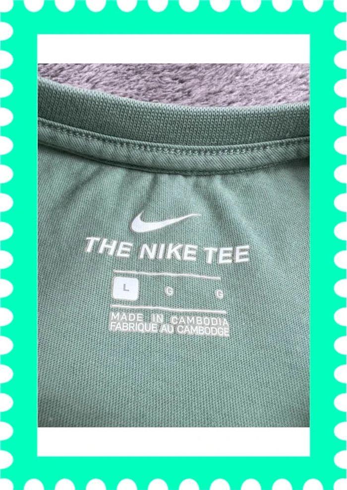 👕 T-shirt Nike logo brodé Turquoise Taille L 👕 - photo numéro 5