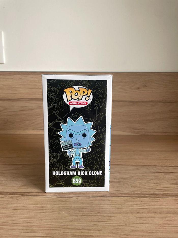 Figurine Funko Pop Rick et Morty : Hologram Rick Clone 659 - photo numéro 4