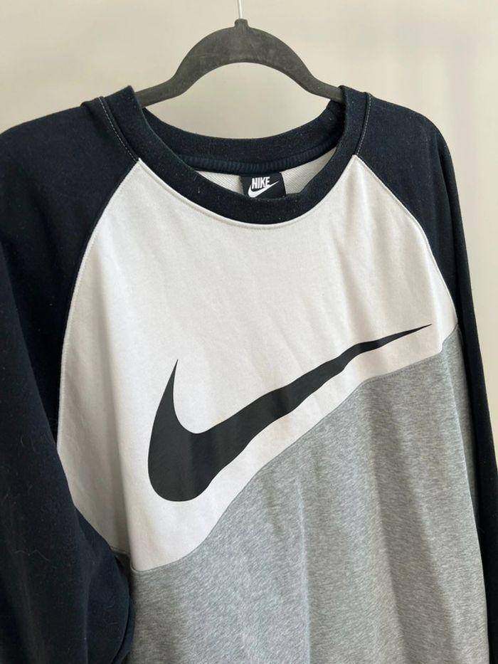 Sweat Nike taille XL - photo numéro 3