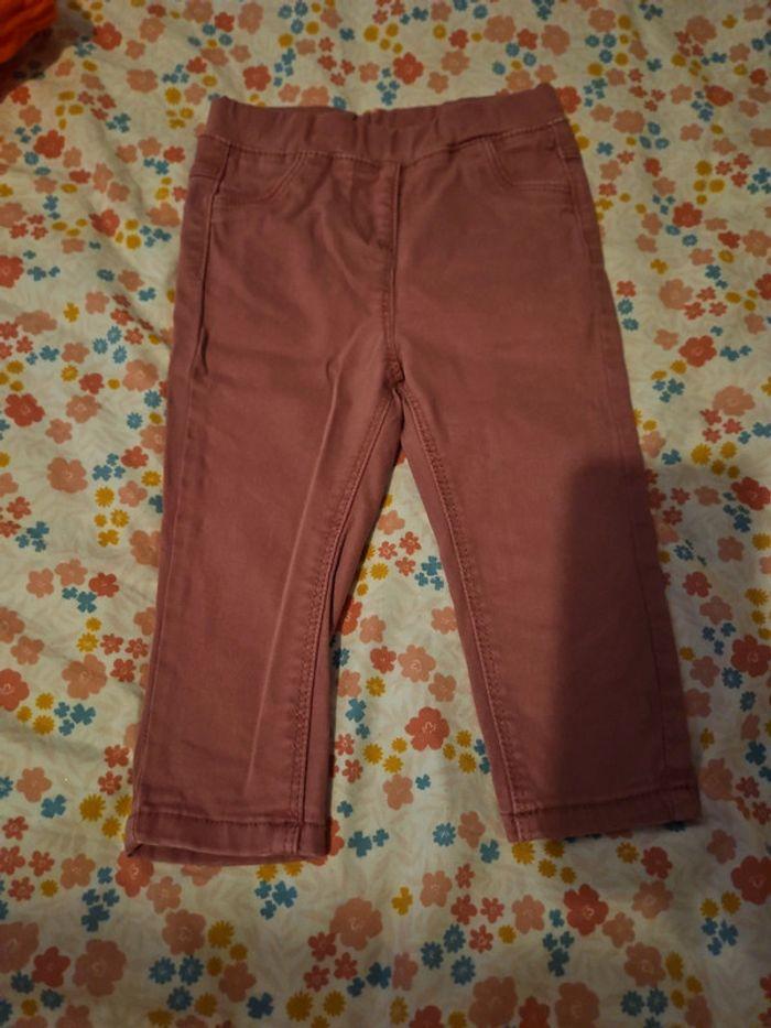 Lot pantalón bebé fille 12, 18 mois neufs - photo numéro 6