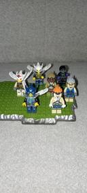 Lot 7 figurines lego chima