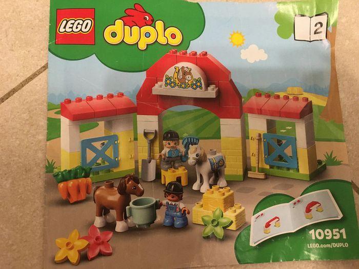 L’écurie et les poneys Lego Duplo 10951 - photo numéro 1