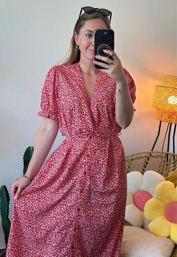 Robe fluide rouge à motifs fleuris blancs taille S/M - Kilky Paris - photo numéro 1