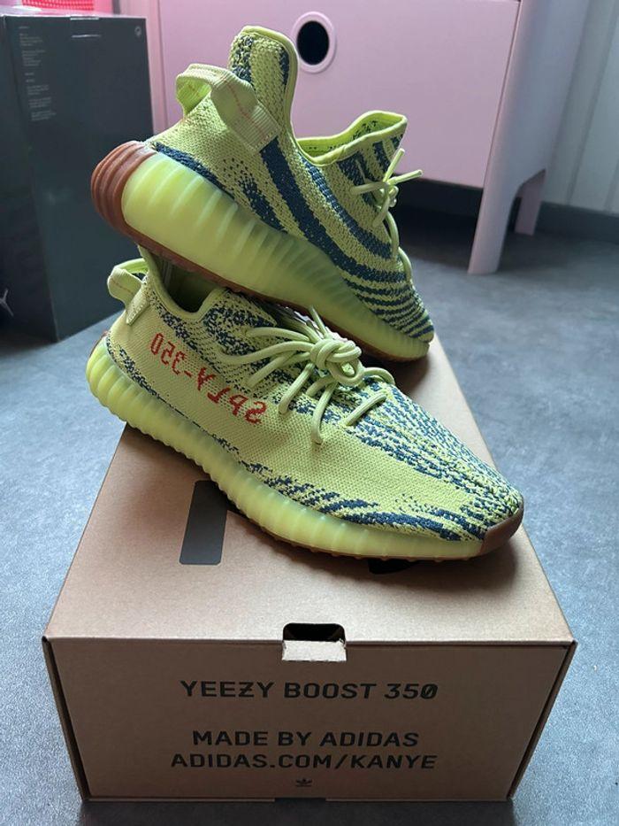 Yeezy Boost 350 V2 Semifrozen 46 - photo numéro 1