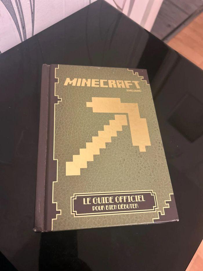 Le guide officiel pour bien débuter Minecraft - photo numéro 1