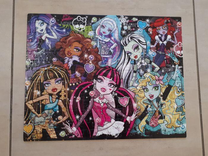 PUZZLE MONSTER HIGH 180 PIECES - photo numéro 2