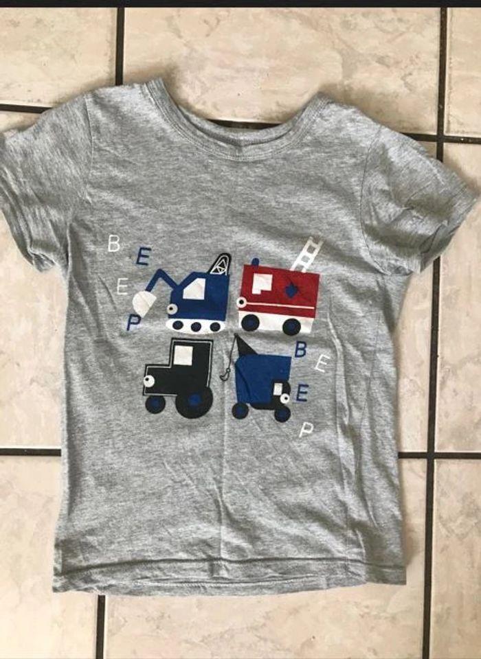 Tee Shirt léger 6 ans 🔷 - photo numéro 1