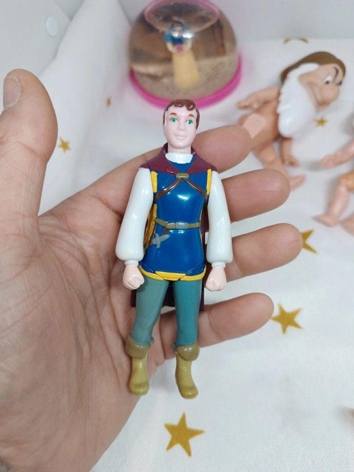 Figurine personnage articulé prince charmant princesse Disney blanche neige snow white nain - photo numéro 9