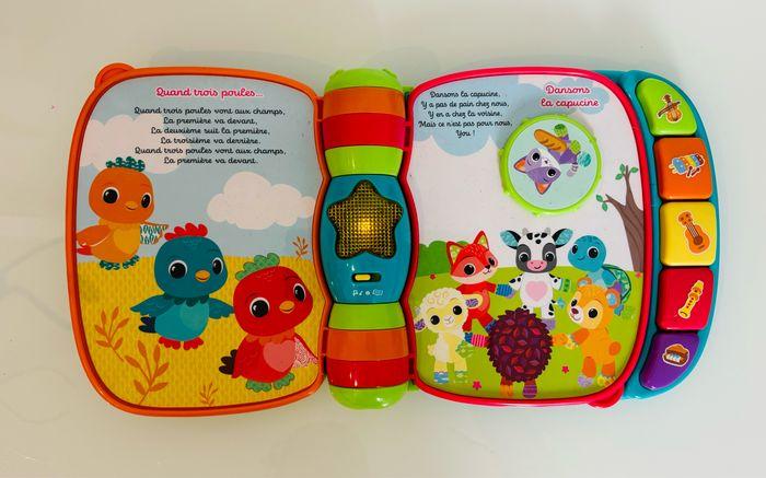 vtech super livre enchanté des baby loulous 6-36 mois +50 chansons mélodies sons et phrases 6 comptines livre interactif parlant musical éducatif instruments de musique couleurs motricité fine lot SOP77 - photo numéro 5