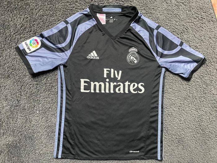 Maillot foot réal Madrid taille 13-14 - photo numéro 1