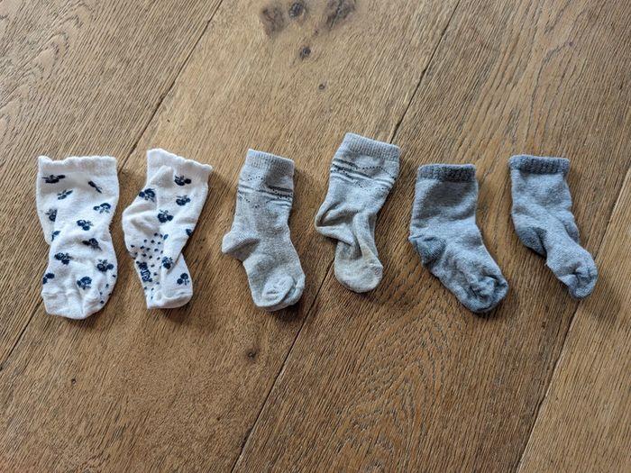 Lot 3 paires de chaussettes 15/18 - photo numéro 1