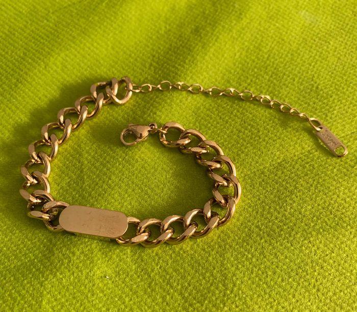 Beau bracelet mixte à boucle lisse et gros maillons en acier inoxydable doré - photo numéro 5