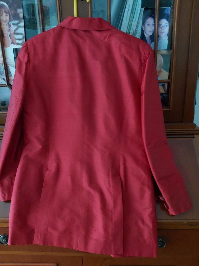 Veste rouge habillée en soie - photo numéro 1