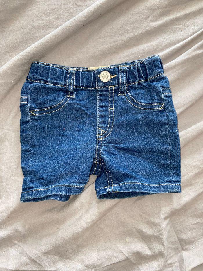 Short levis 12 mois - photo numéro 1