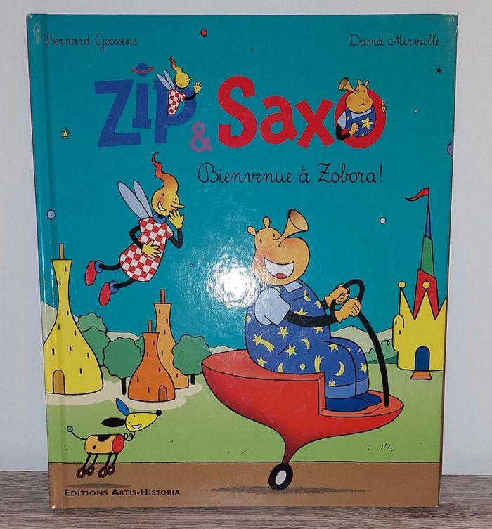 livre zip & saxo Bienvenue á zobora