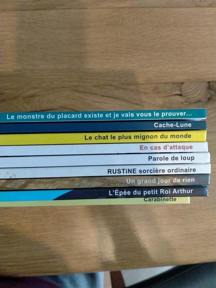 Livre le lot de 9 - photo numéro 3