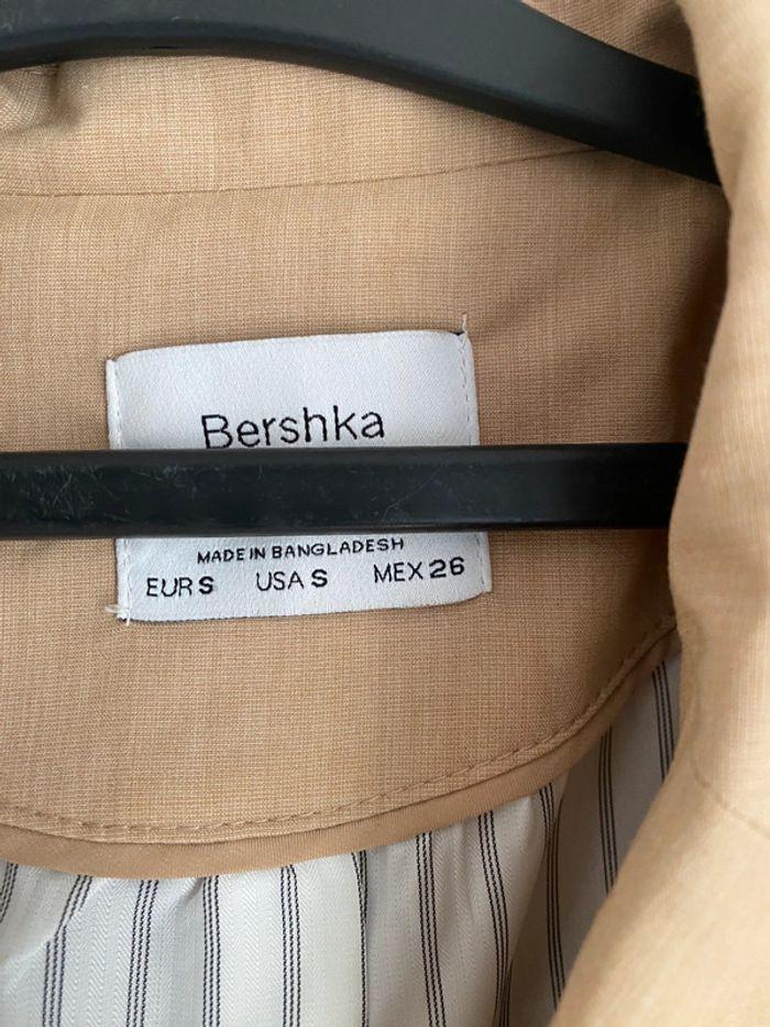 Blazer crop bershka beige taille s 36 - photo numéro 2