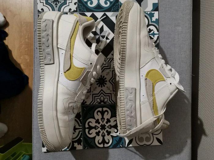 Nike AF1 Fontanka blanc et jaune - photo numéro 7